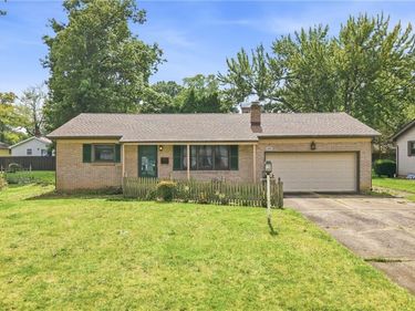 1889 Lancaster Drive, Youngstown, OH 44511
