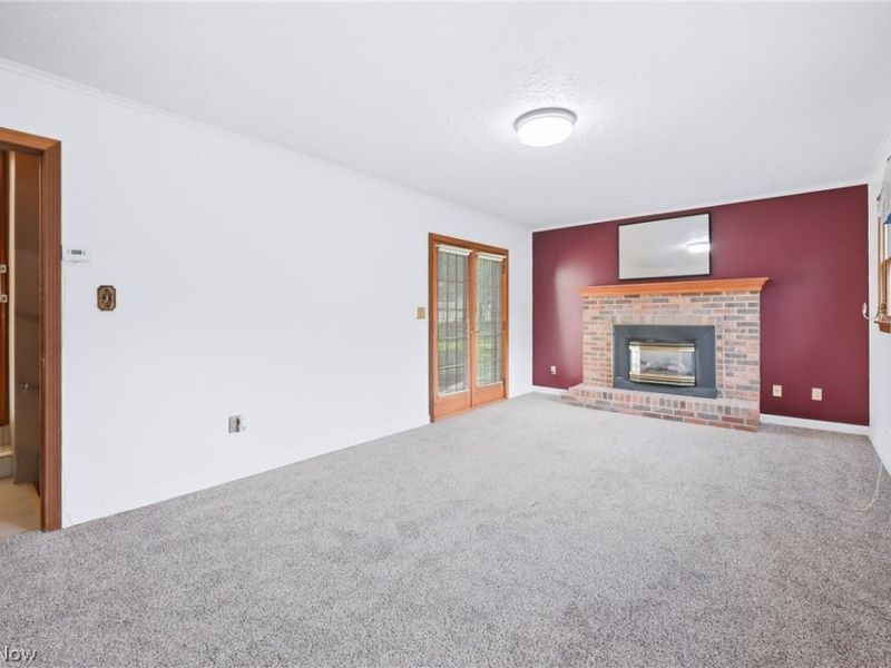 1889 Lancaster Drive, Youngstown, OH 44511 Photo 3
