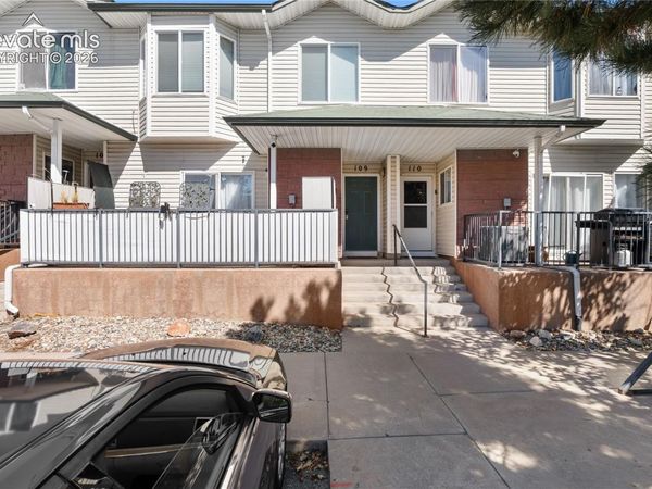 2002 Legacy Ridge View, Unit 109, Colorado Springs, CO 80910