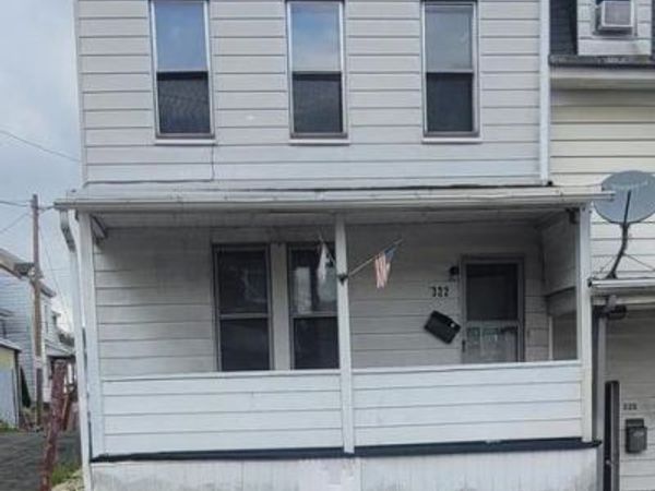 322 W RACE STREET , POTTSVILLE, PA 17901