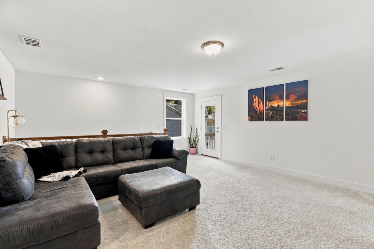 5036 Gum Tree Lane Photo 44