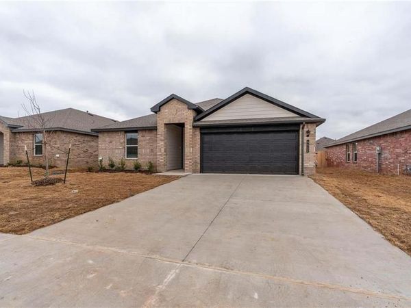 4412 SW Christina Court, Lawton, OK 73505