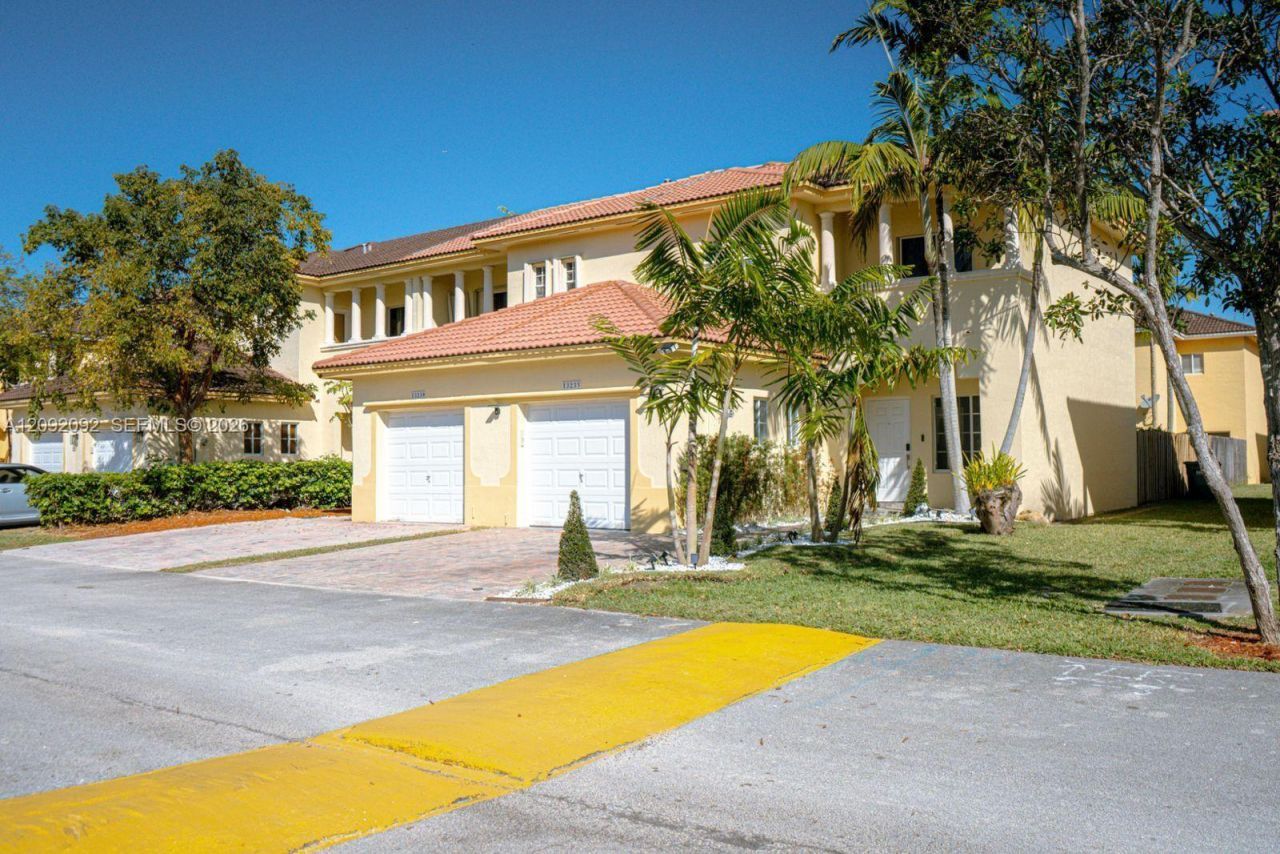 13235 SW 143rd Ter, Unit 13235, Miami, FL 33186 Photo
