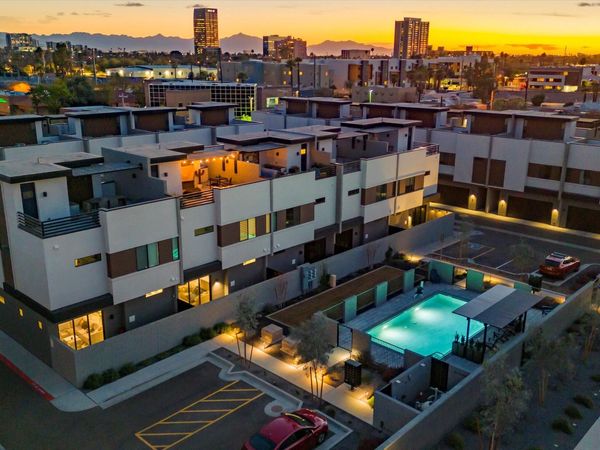 377 E WINDSOR Avenue, Unit 13, Phoenix, AZ 85004