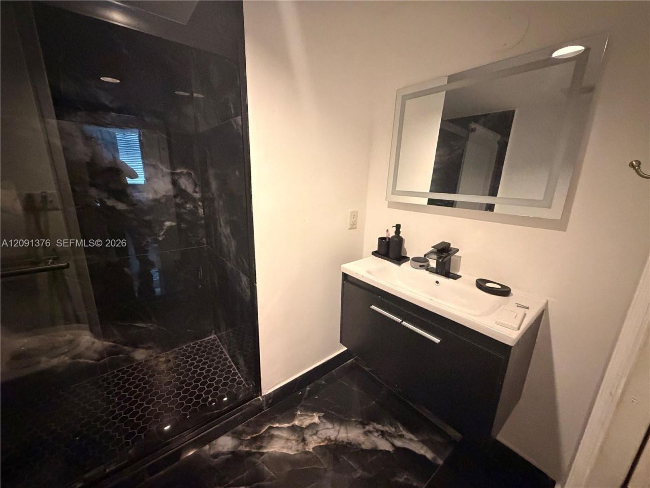 2360 E Preserve Way , Unit 206, Miramar, FL 33025 Photo