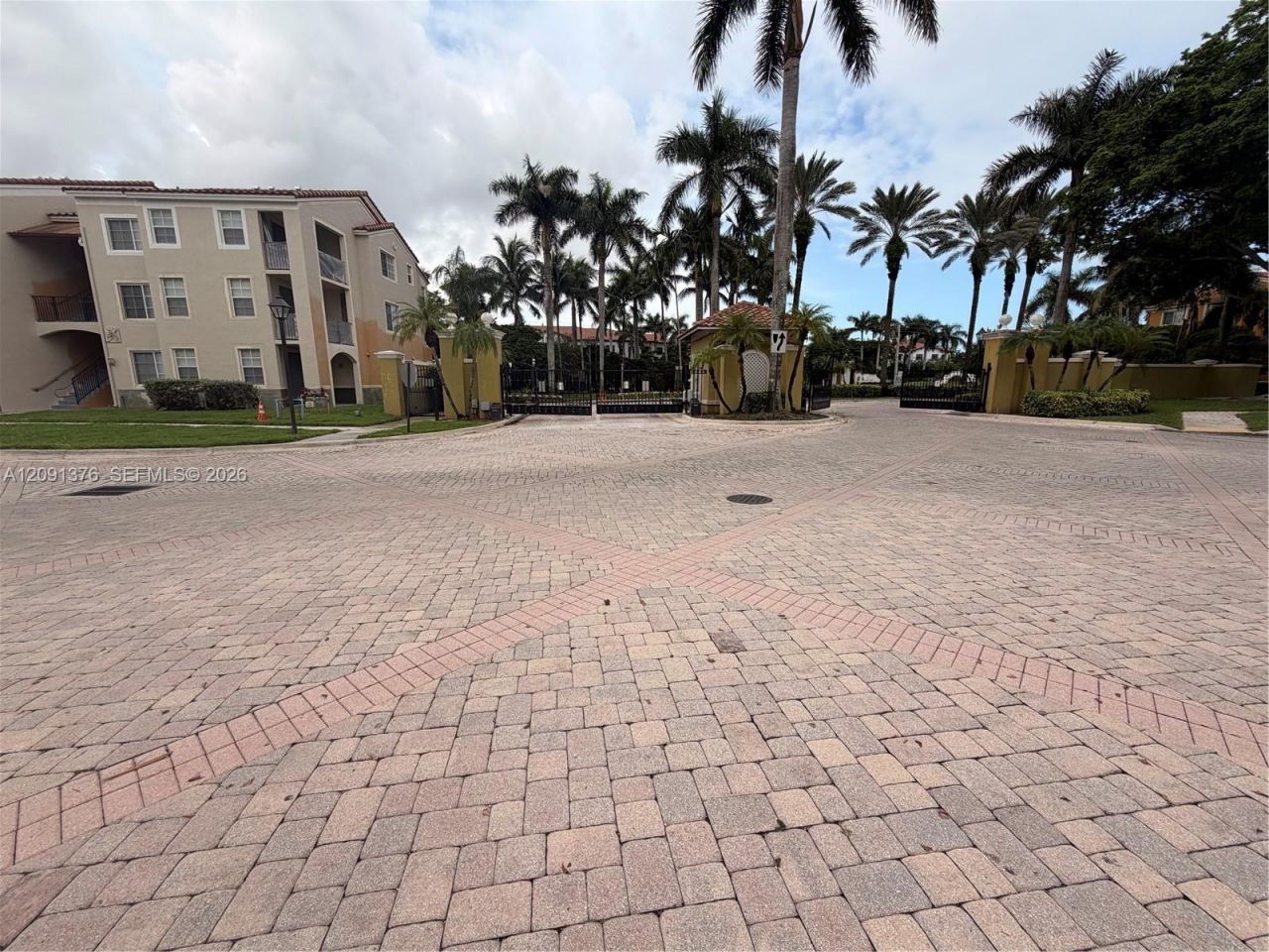 2360 E Preserve Way , Unit 206, Miramar, FL 33025 Photo