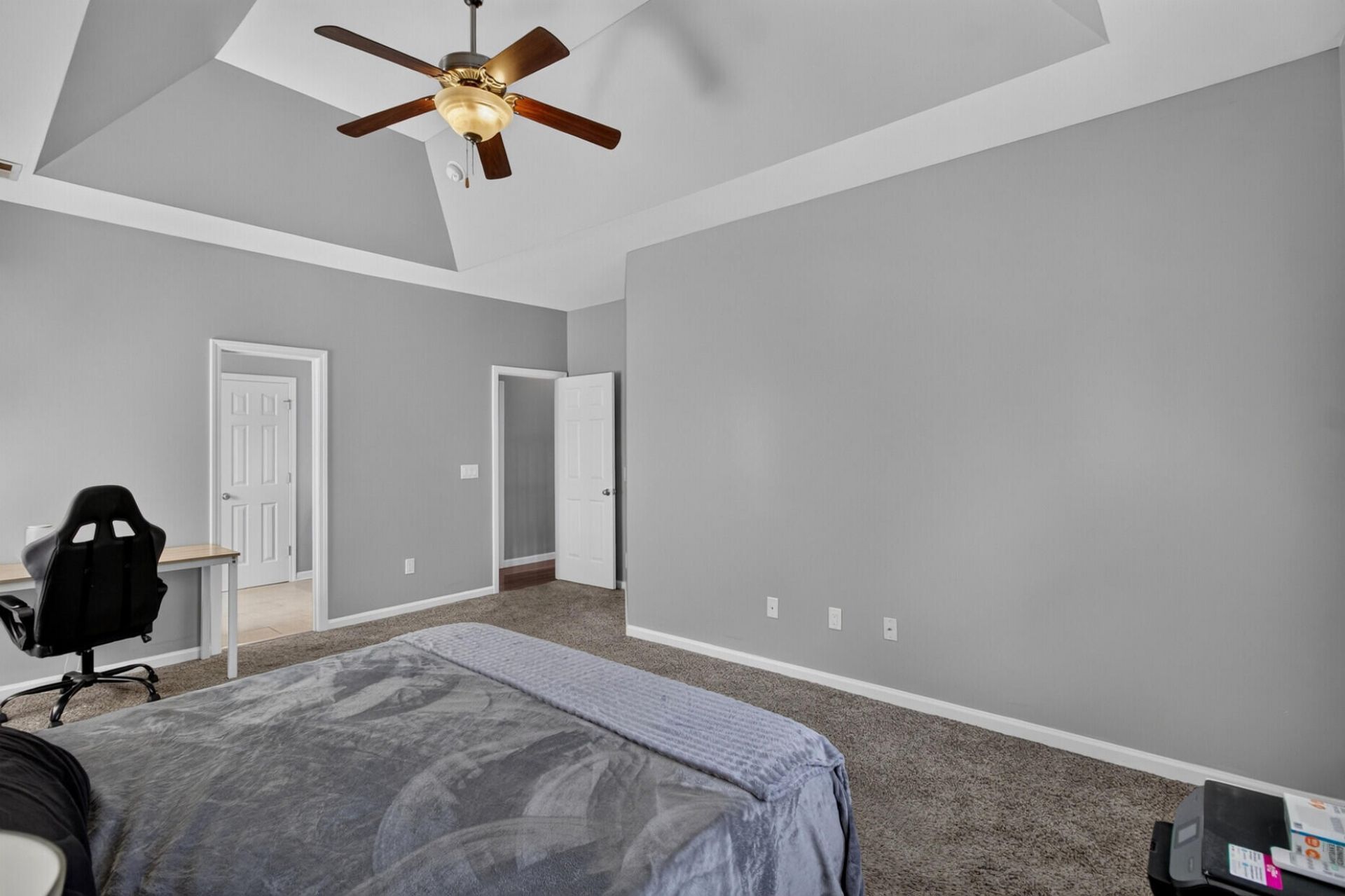 5236 Lenora Drive Photo 24