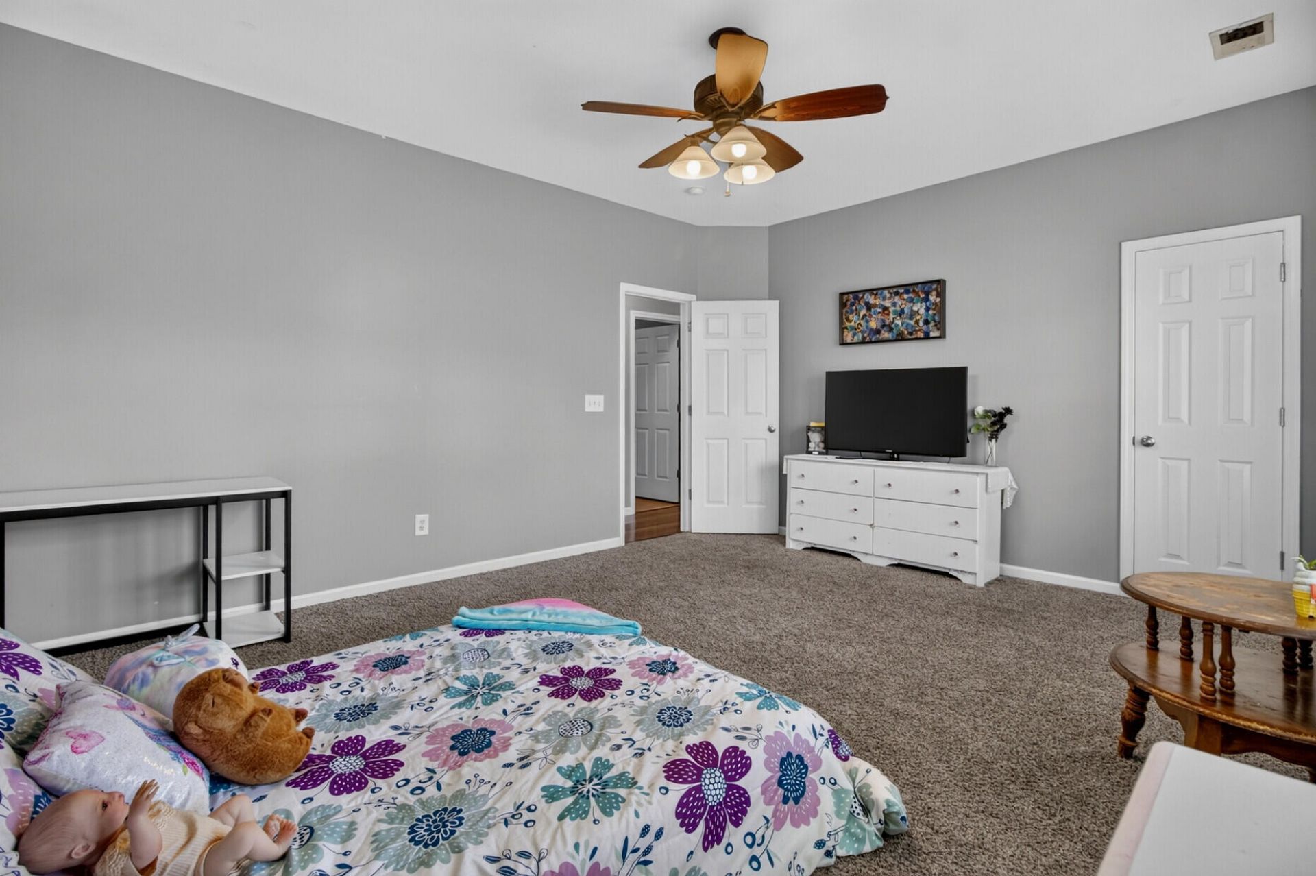 5236 Lenora Drive Photo 33