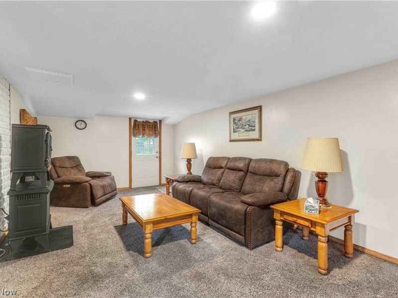 12437 National Drive, Grafton, OH 44044 Photo 9