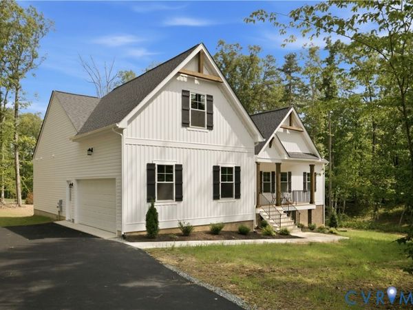 2253 Kennington N Parkway, Aylett, VA 23009