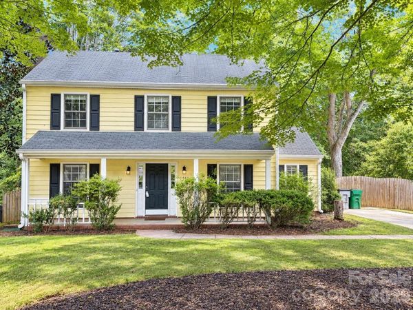 1425 Longbrook Drive , Charlotte, NC 28270