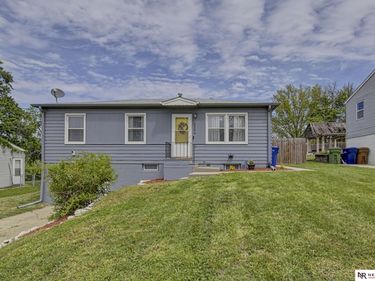 2206 Gertrude Street, Bellevue, NE 68147