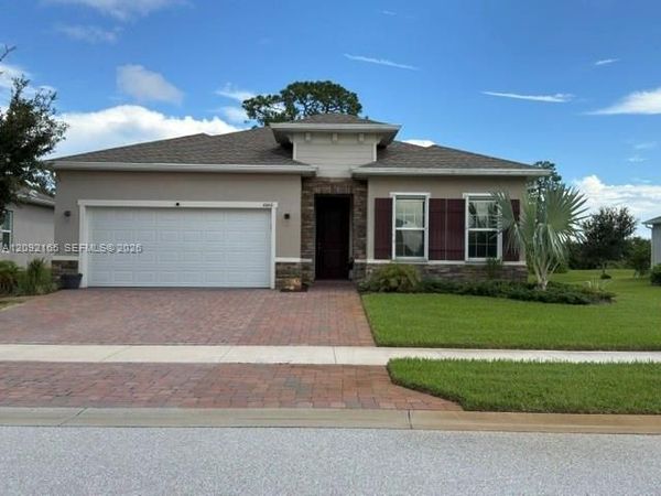 6660 Canterbridge Dr, Vero Beach, FL 32967