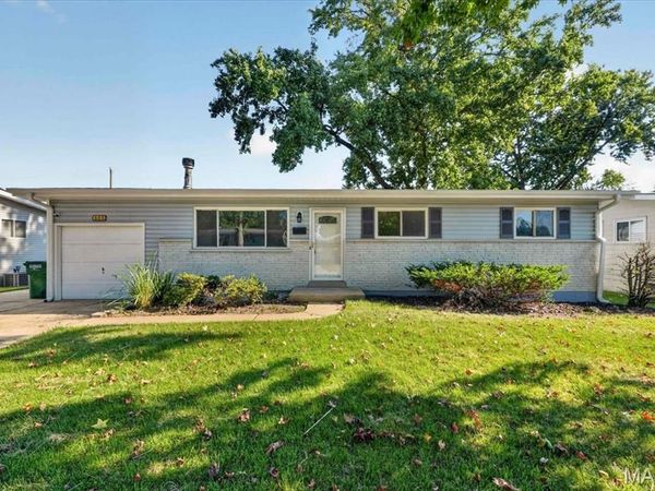 665 Redwing Drive , Florissant, MO 63031
