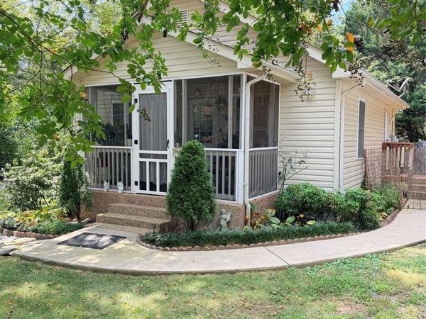 522 19th Street SW, Hickory, NC 28602