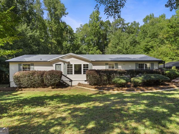65 Cricket Run, Forsyth, GA 31029