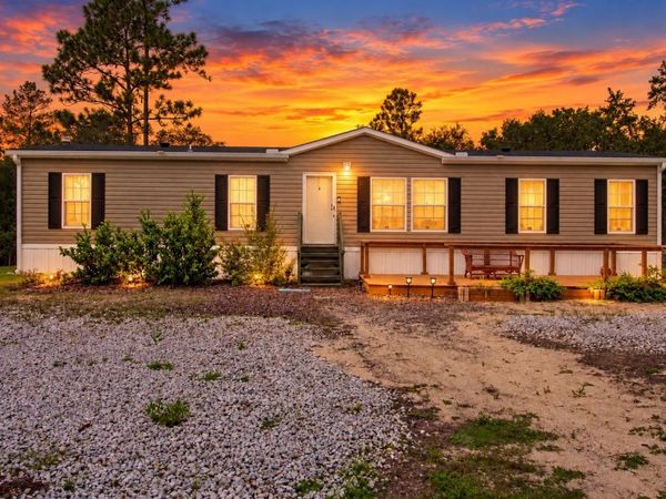 152 PIPER DRIVE , HAWTHORNE, FL 32640