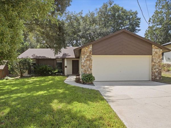 528 E HILLCREST , ALTAMONTE SPRINGS, FL 32701