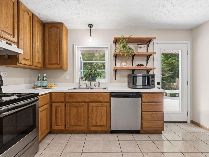 1201 Addison Drive, Reynoldsburg, OH 43068 Photo 17