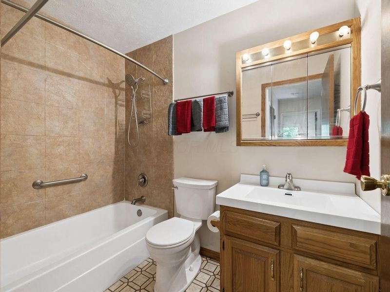1201 Addison Drive, Reynoldsburg, OH 43068 Photo 40