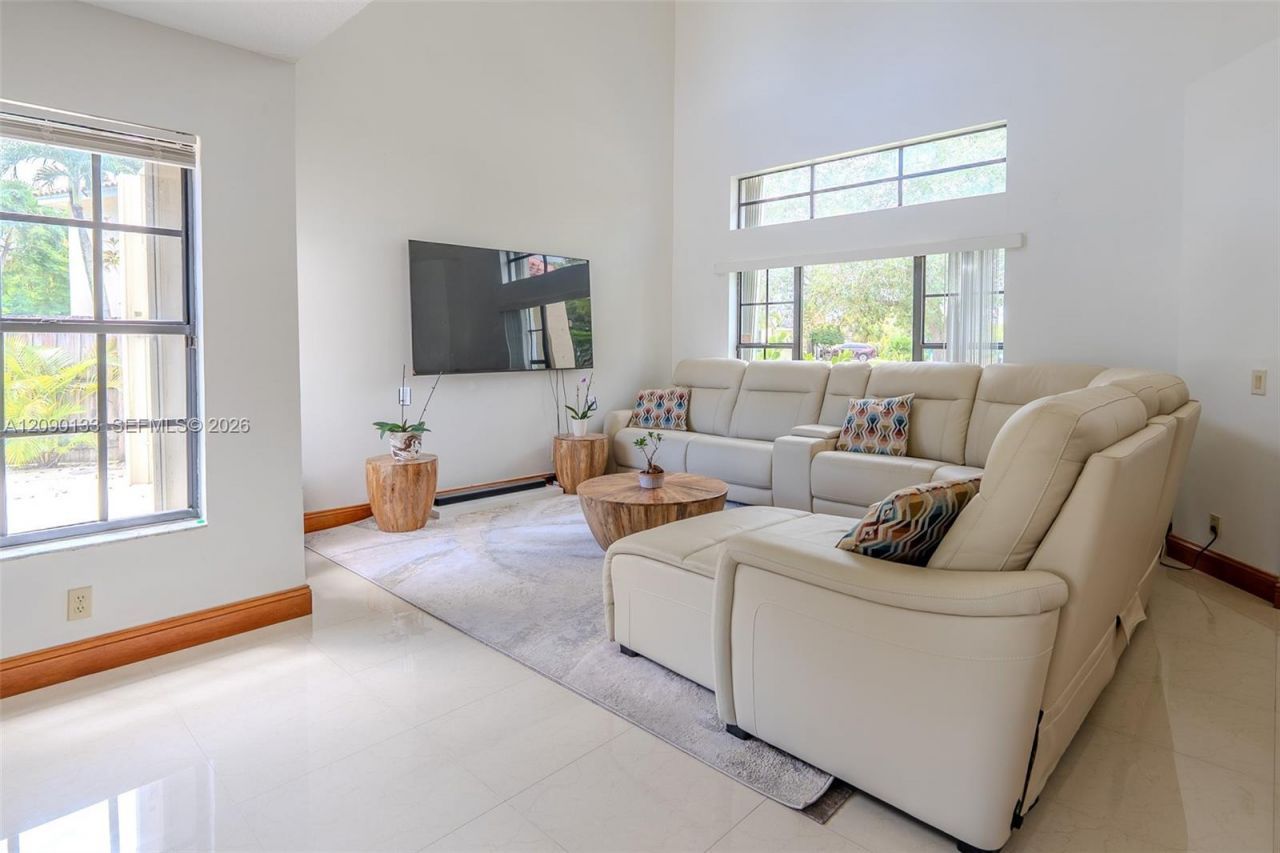 4671 SW 155th Pl, Unit 4671, Miami, FL 33185 Photo