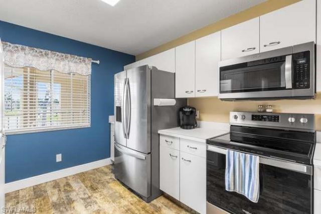 7701 Jewel Ln, Unit 202, Naples, FL 34109 Photo