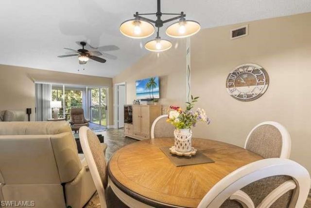 7701 Jewel Ln, Unit 202, Naples, FL 34109 Photo
