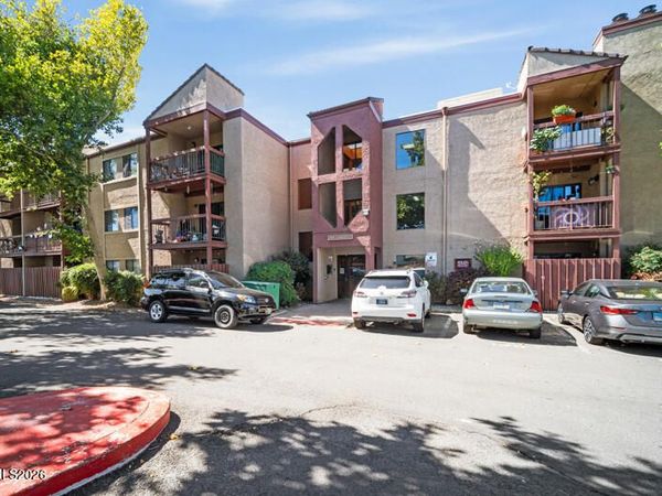 2955 Lakeside Drive, Unit 119, Reno, NV 89509