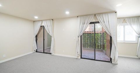 2955 Lakeside Drive, Unit 119, Reno, NV 89509 Photo