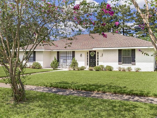12929 Newcastle Ave, Baton Rouge, LA 70816