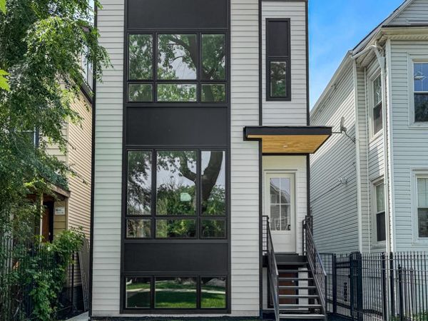 1728 N Sawyer Avenue , Chicago, IL 60647