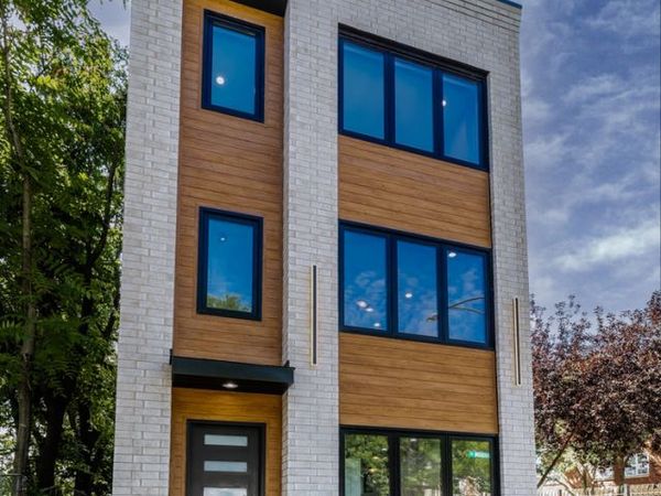 3327 W Division Street , Unit 3, Chicago, IL 60651