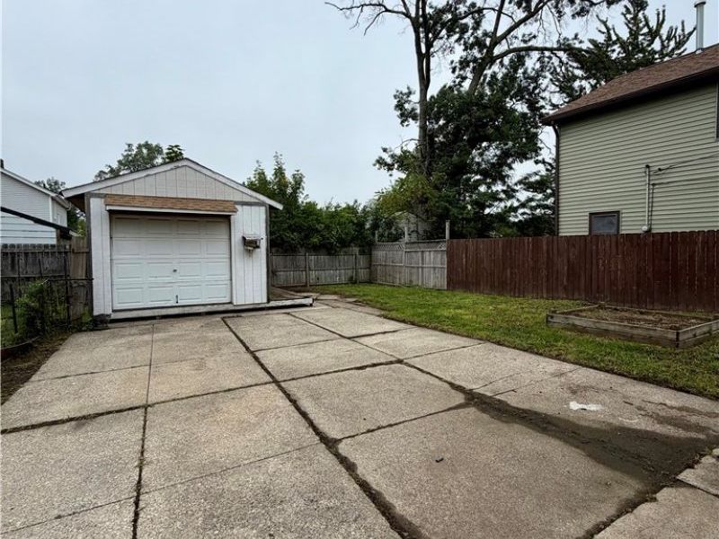 12512 Mcgowan Avenue, Cleveland, OH 44135 Photo 19