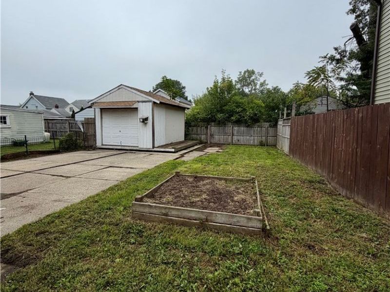 12512 Mcgowan Avenue, Cleveland, OH 44135 Photo 20