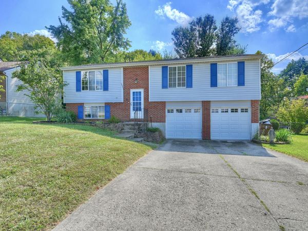 95 Green Hill Drive, Covington, KY 41017