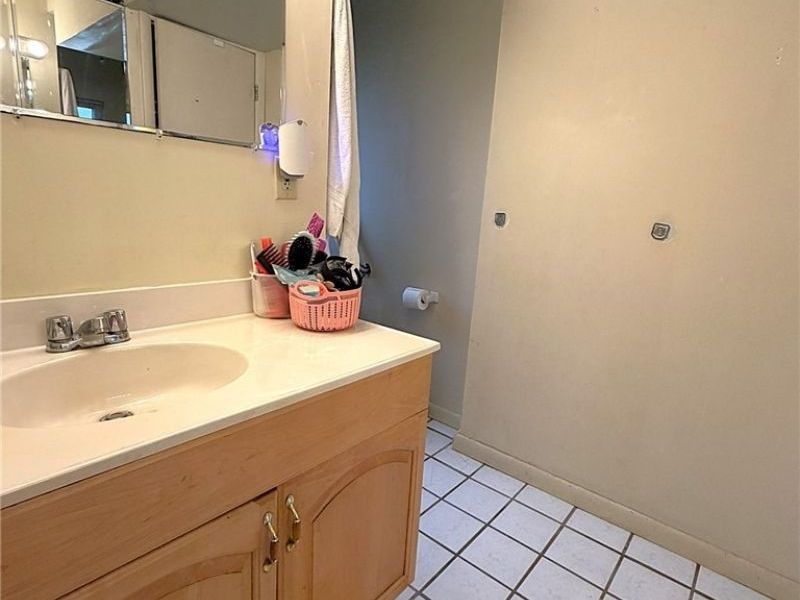 20661 Belvidere Avenue, Fairview Park, OH 44126 Photo 16