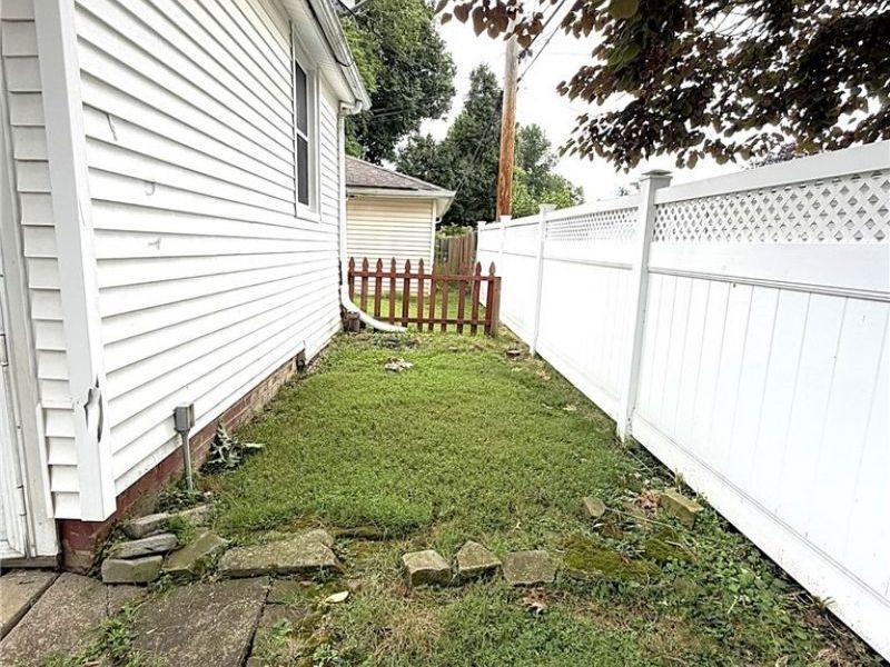 20661 Belvidere Avenue, Fairview Park, OH 44126 Photo 34