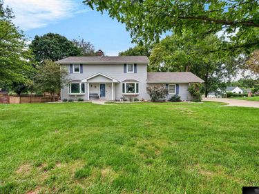 20925 Roundup Road, Elkhorn, NE 68022