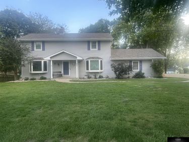 20925 Roundup Road, Elkhorn, NE 68022