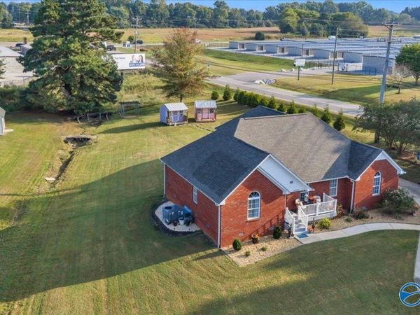 24991 Blossom Lane, Athens, AL 35613