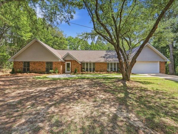 103 Johnny Rawls, Mendenhall, MS 39114