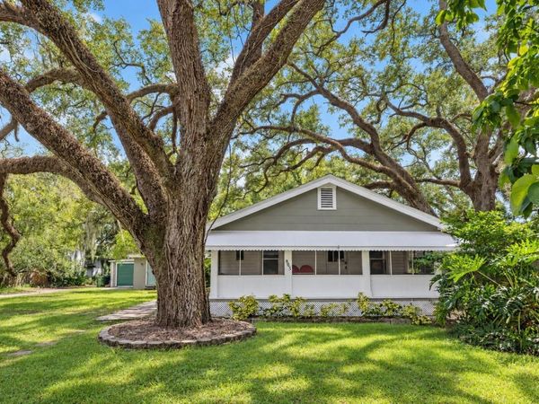 805 E LAMBRIGHT STREET, TAMPA, FL 33604