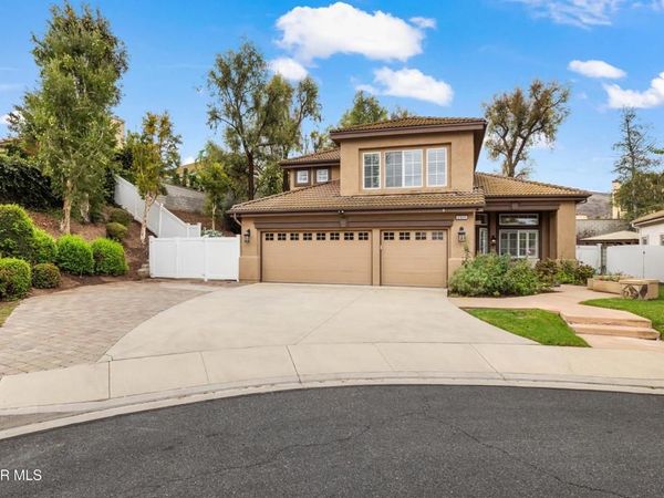1909 Bentley Place, Simi Valley, CA 93065