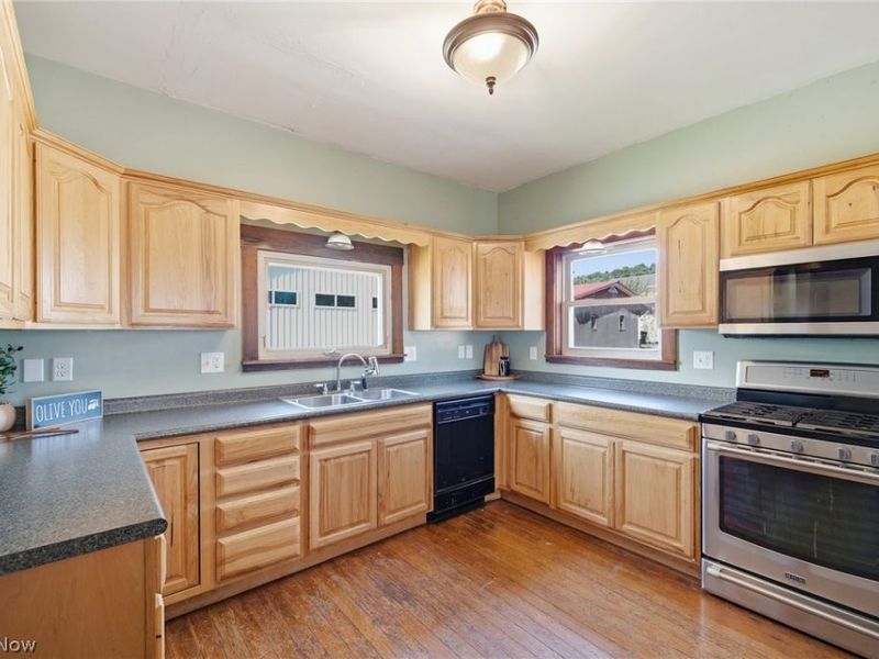 116 W 2nd Street, Perrysville, OH 44864 Photo 3