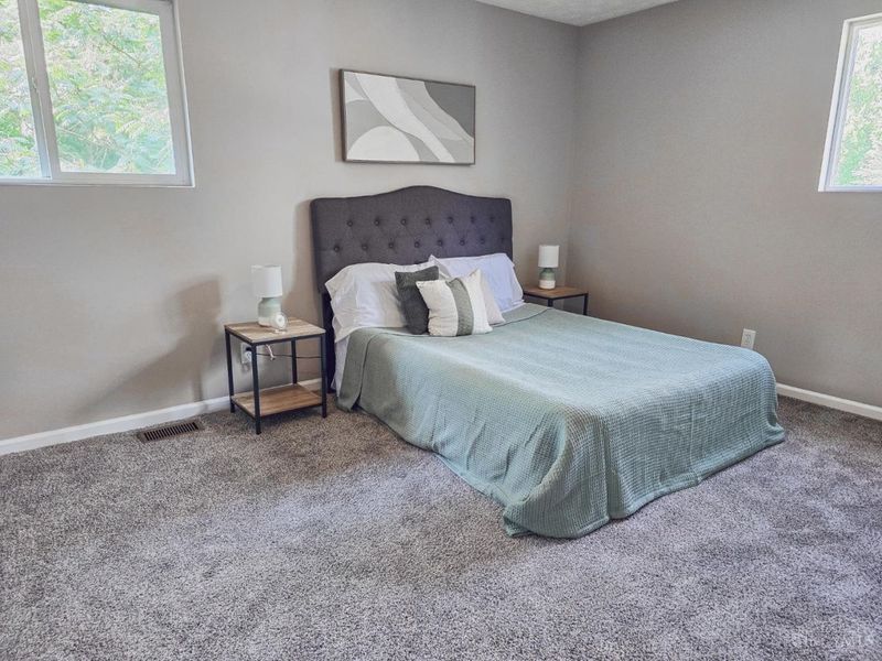 802 Victoria Drive, Franklin, OH 45005 Photo 12