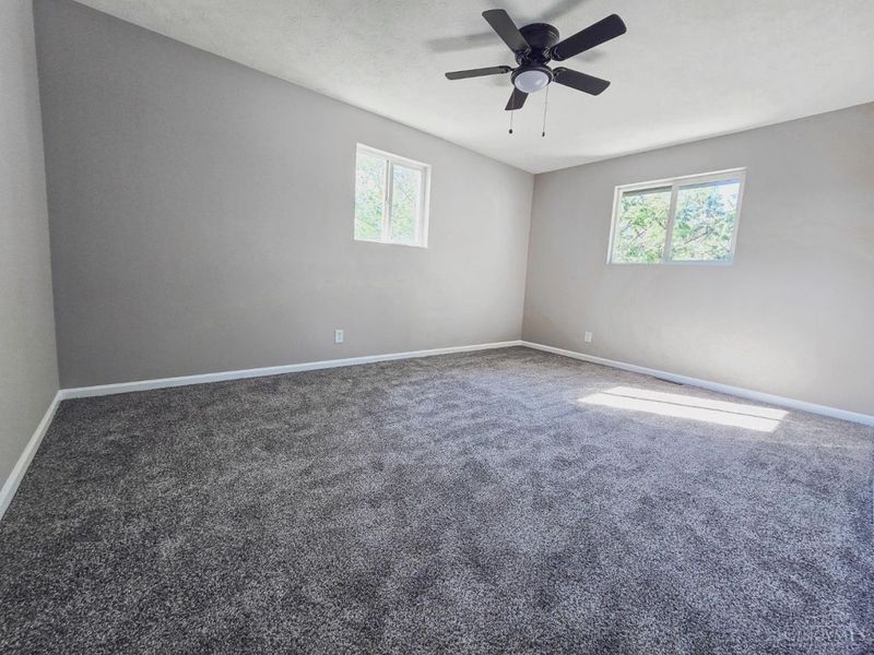 802 Victoria Drive, Franklin, OH 45005 Photo 14