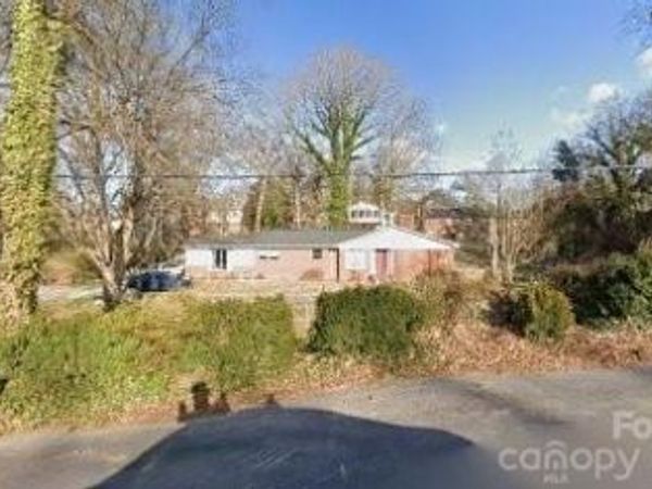 113 Ann Street, Morganton, NC 28655