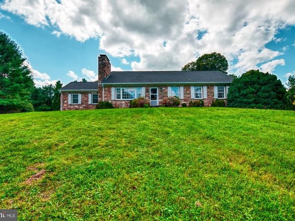 552 FROST AVENUE, WARRENTON, VA 20186