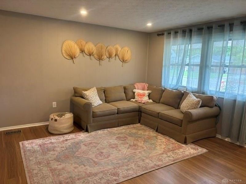 138 McCraw Drive, Englewood, OH 45322 Photo 4