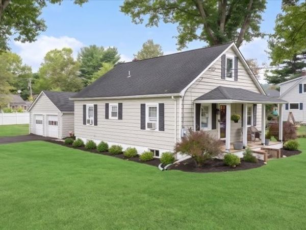 203 Pine St, Hackettstown, NJ 07840